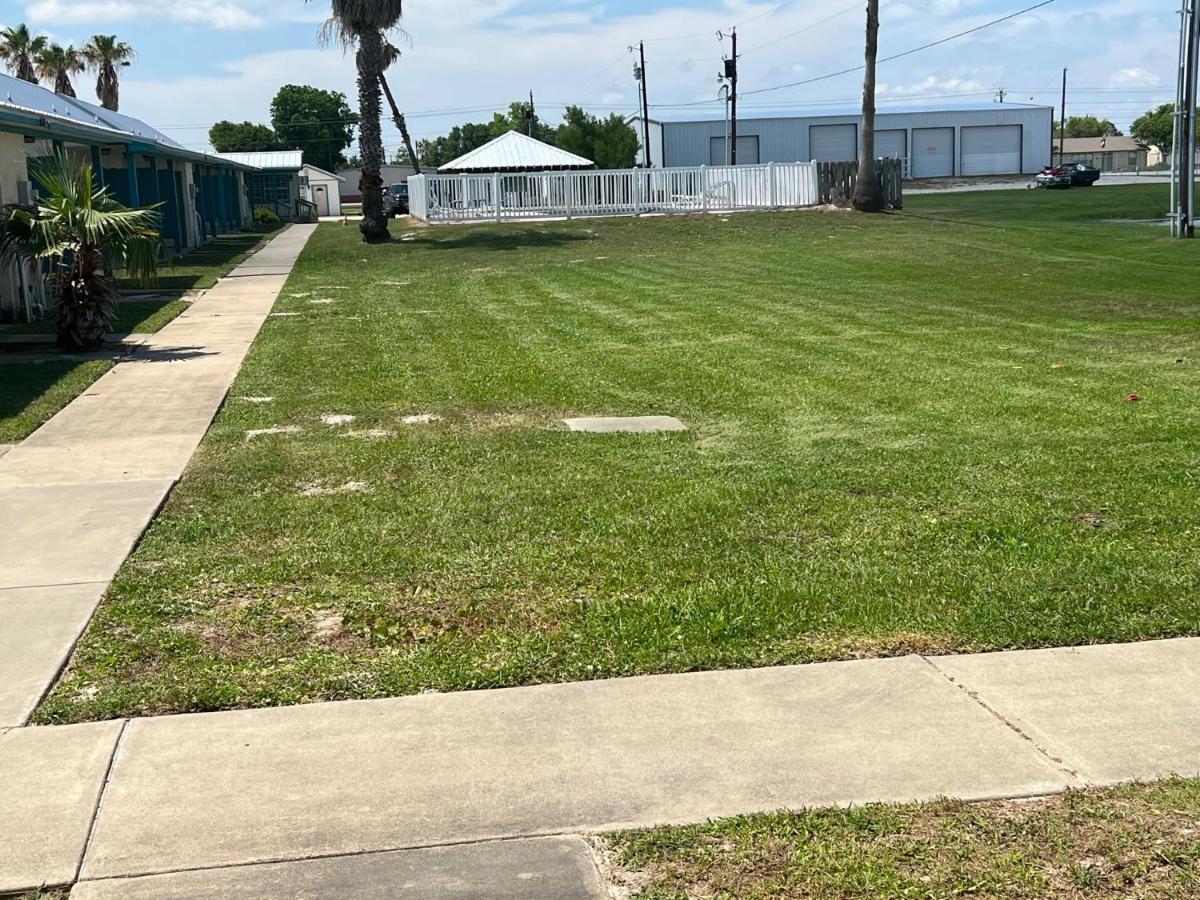 Captain'S Quarters Port O'Connor Exterior photo